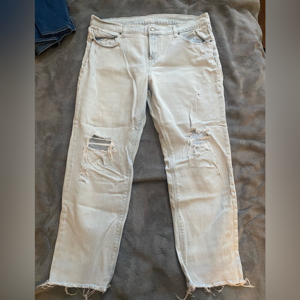 old navy boyfriend ripped jeans size 12